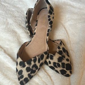 Leopard print slip-on flats